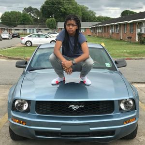 Meet your Posher, Jillian